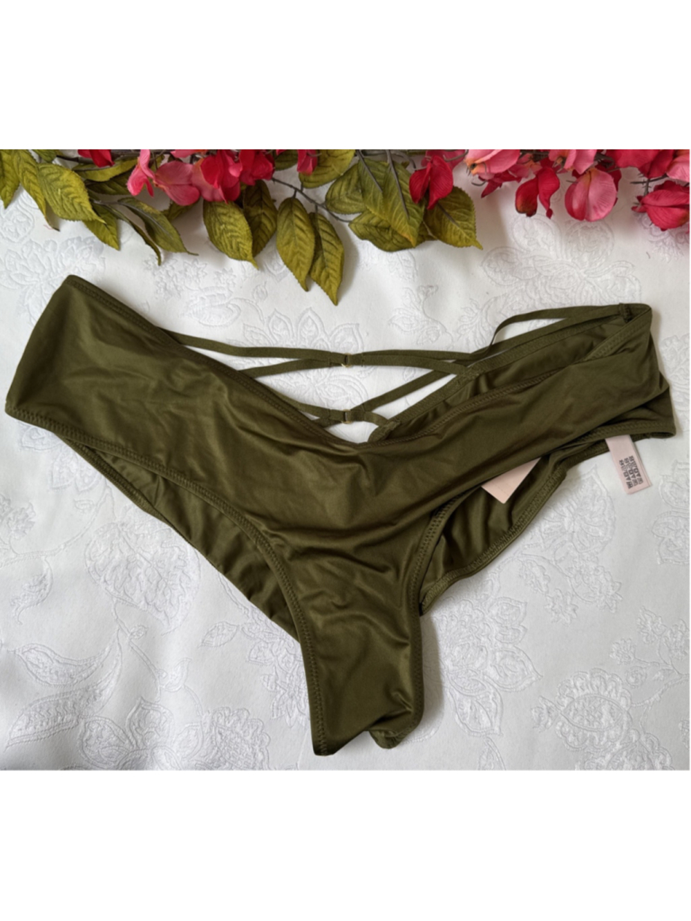 VICTORIA'S SECRET L GREEN SILKY HIGH LEG CHEEKY PANTIES CUT OUT VERY SEXY NWT